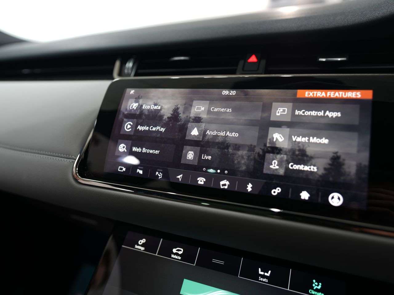 2019 LAND ROVER RANGE ROVER EVOQUE 2019 LAND ROVER RANGE ROVER EVOQUE