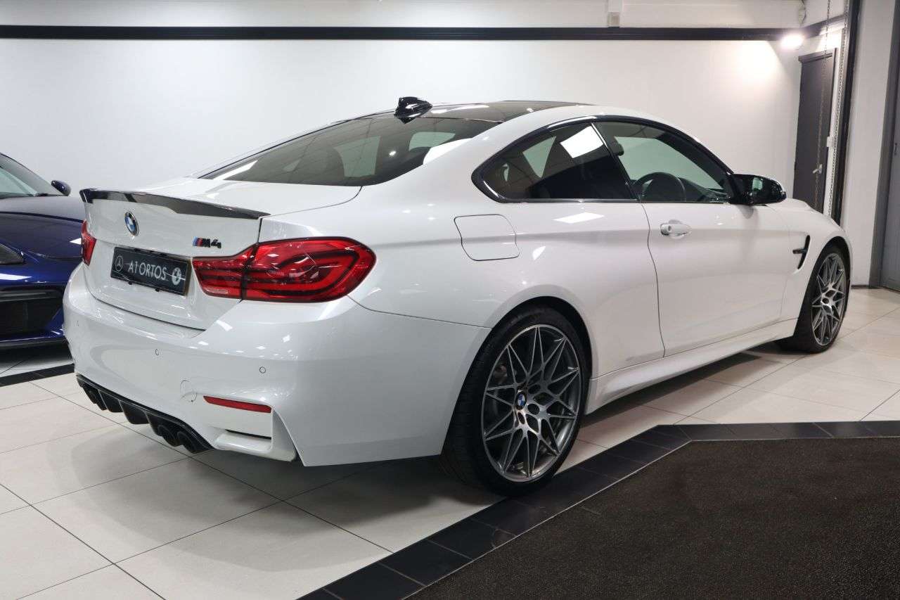 2018 BMW M4 2018 BMW M4