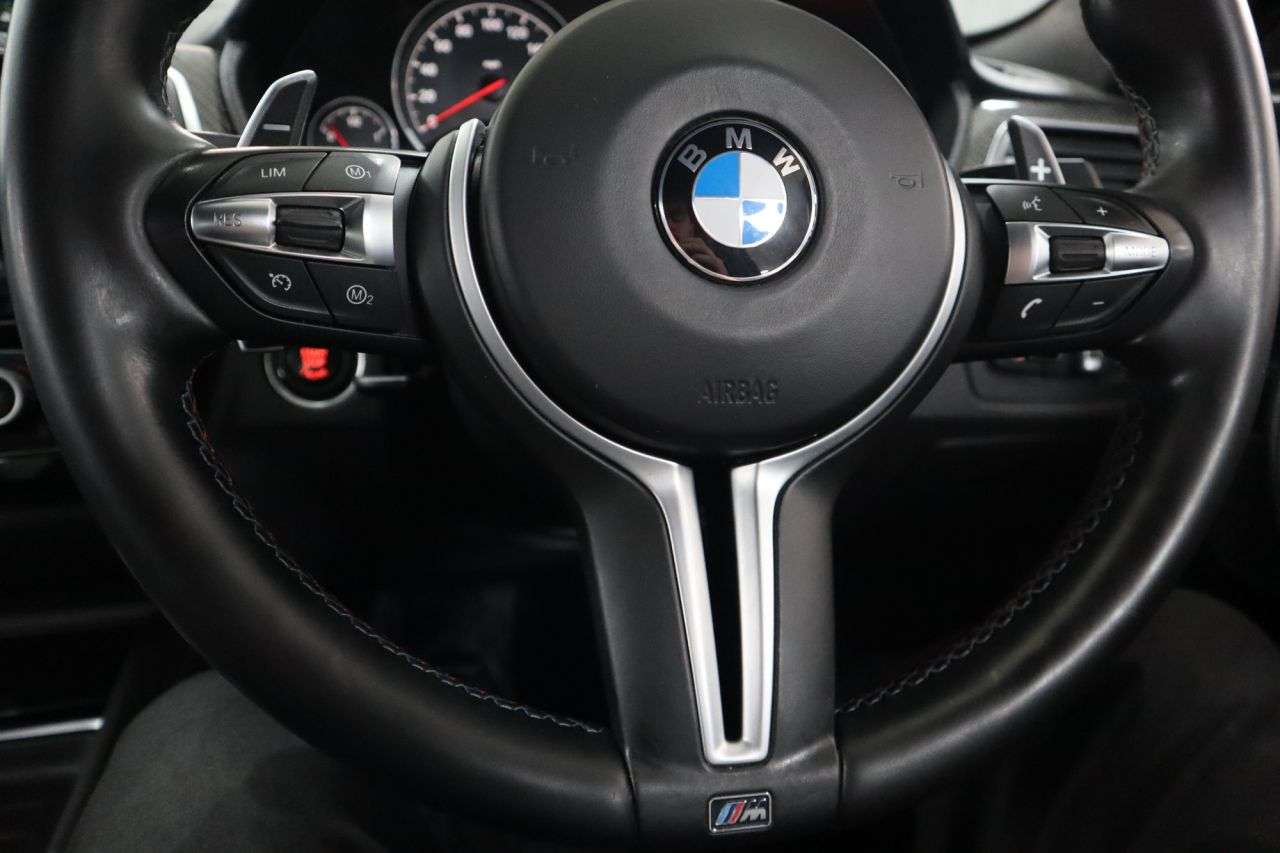 2018 BMW M4 2018 BMW M4