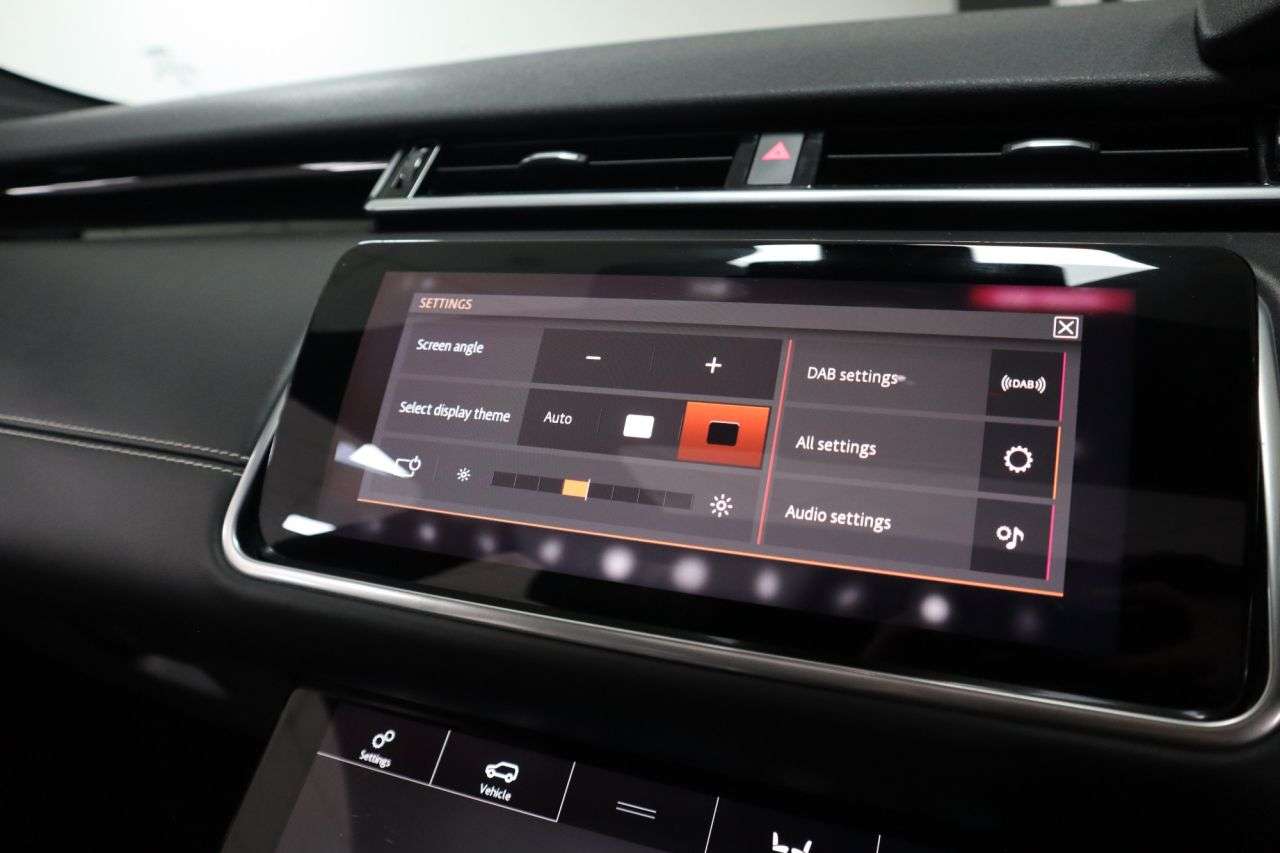 2019 LAND ROVER RANGE ROVER VELAR 2019 LAND ROVER RANGE ROVER VELAR