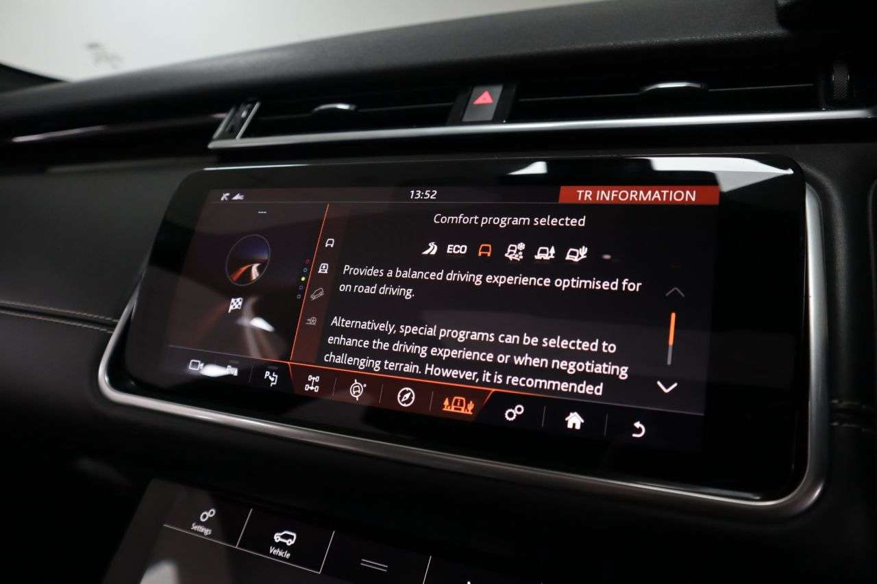 2019 LAND ROVER RANGE ROVER VELAR 2019 LAND ROVER RANGE ROVER VELAR