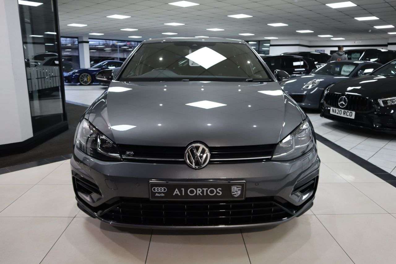 A 2020 VOLKSWAGEN GOLF 2.0 TSI R Hatchback 5dr Petrol DSG 4Motion Euro 6 (s/s) (300 ps) FULL VW SE A 2020 VOLKSWAGEN GOLF 2.0 TSI R Hatchback 5dr Petrol DSG 4Motion Euro 6 (s/s) (300 ps) FULL VW SE