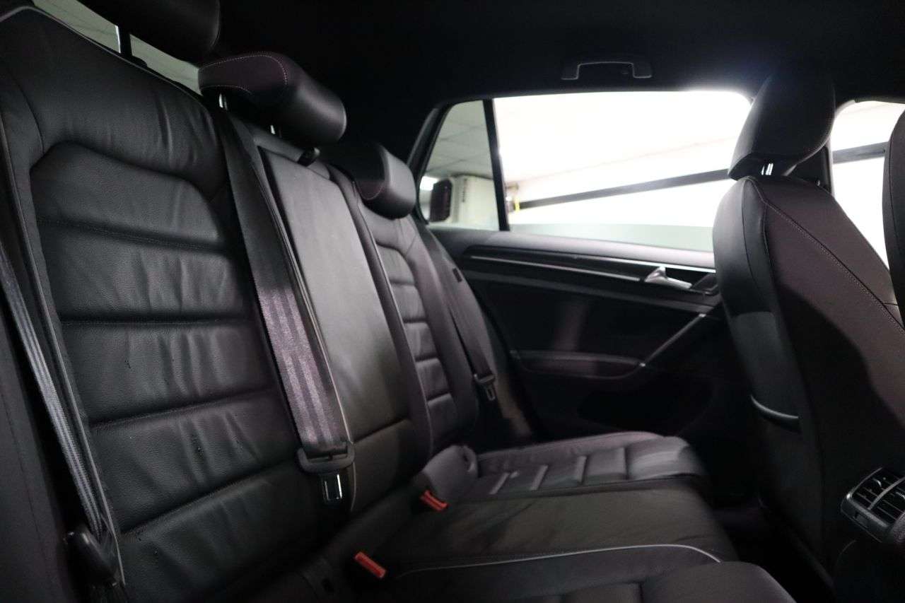 2020 VOLKSWAGEN GOLF 2020 VOLKSWAGEN GOLF