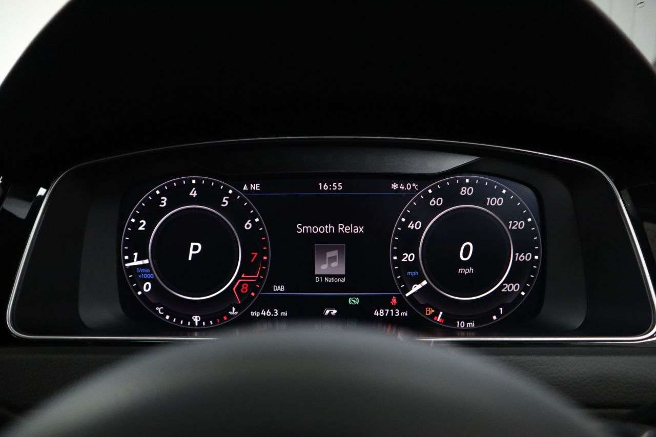 2020 VOLKSWAGEN GOLF 2020 VOLKSWAGEN GOLF