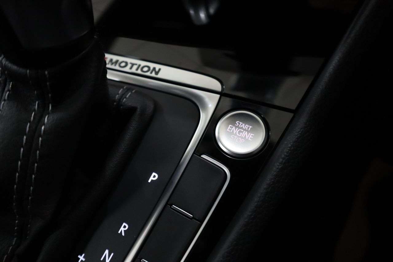 2020 VOLKSWAGEN GOLF 2020 VOLKSWAGEN GOLF