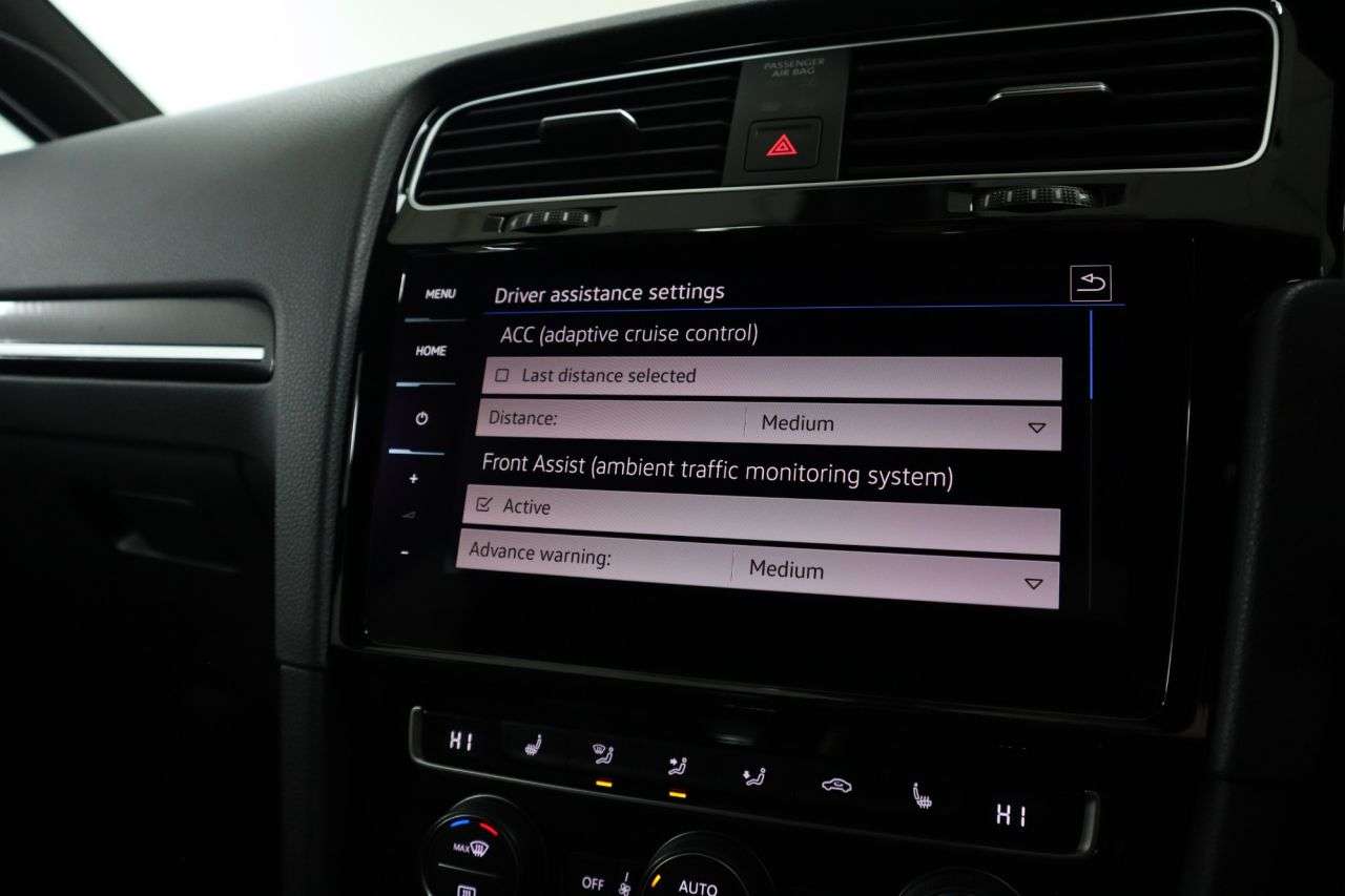 2020 VOLKSWAGEN GOLF 2020 VOLKSWAGEN GOLF