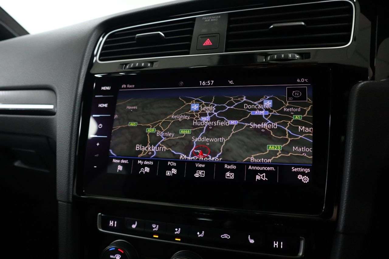 A 2020 VOLKSWAGEN GOLF 2.0 TSI R Hatchback 5dr Petrol DSG 4Motion Euro 6 (s/s) (300 ps) FULL VW SE A 2020 VOLKSWAGEN GOLF 2.0 TSI R Hatchback 5dr Petrol DSG 4Motion Euro 6 (s/s) (300 ps) FULL VW SE