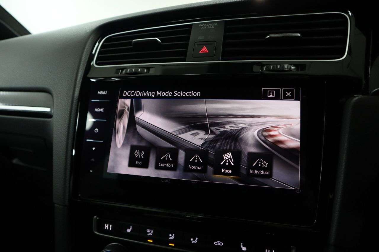 2020 VOLKSWAGEN GOLF 2020 VOLKSWAGEN GOLF