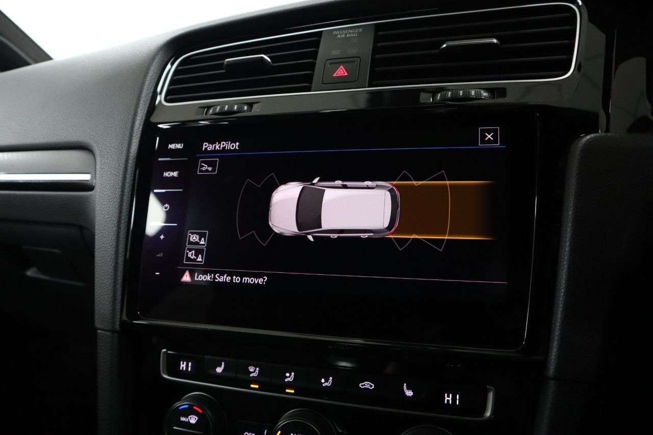 2020 VOLKSWAGEN GOLF 2020 VOLKSWAGEN GOLF