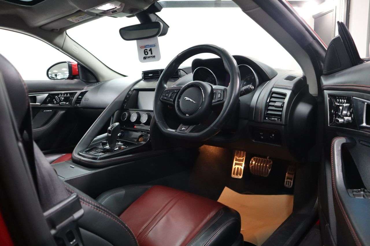 2013 JAGUAR F-TYPE 2013 JAGUAR F-TYPE