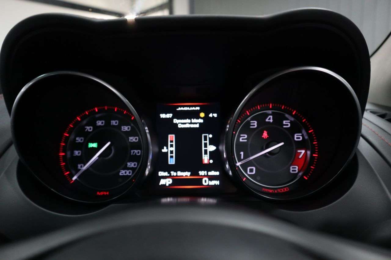 2013 JAGUAR F-TYPE 2013 JAGUAR F-TYPE