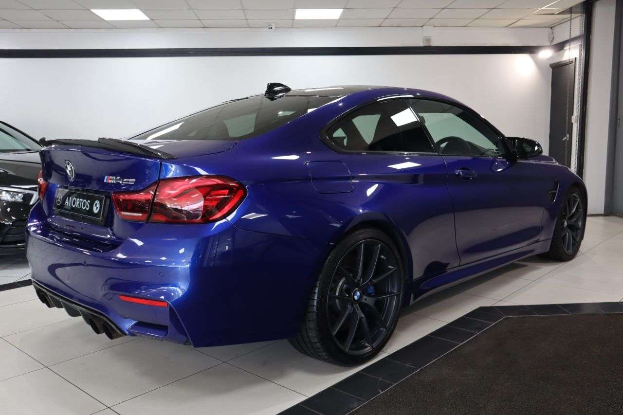 2018 BMW M4 2018 BMW M4