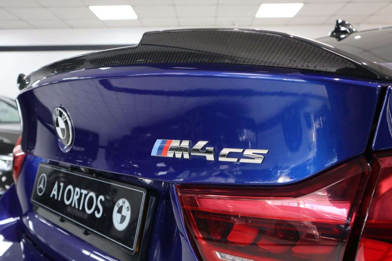 2018 BMW M4 2018 BMW M4