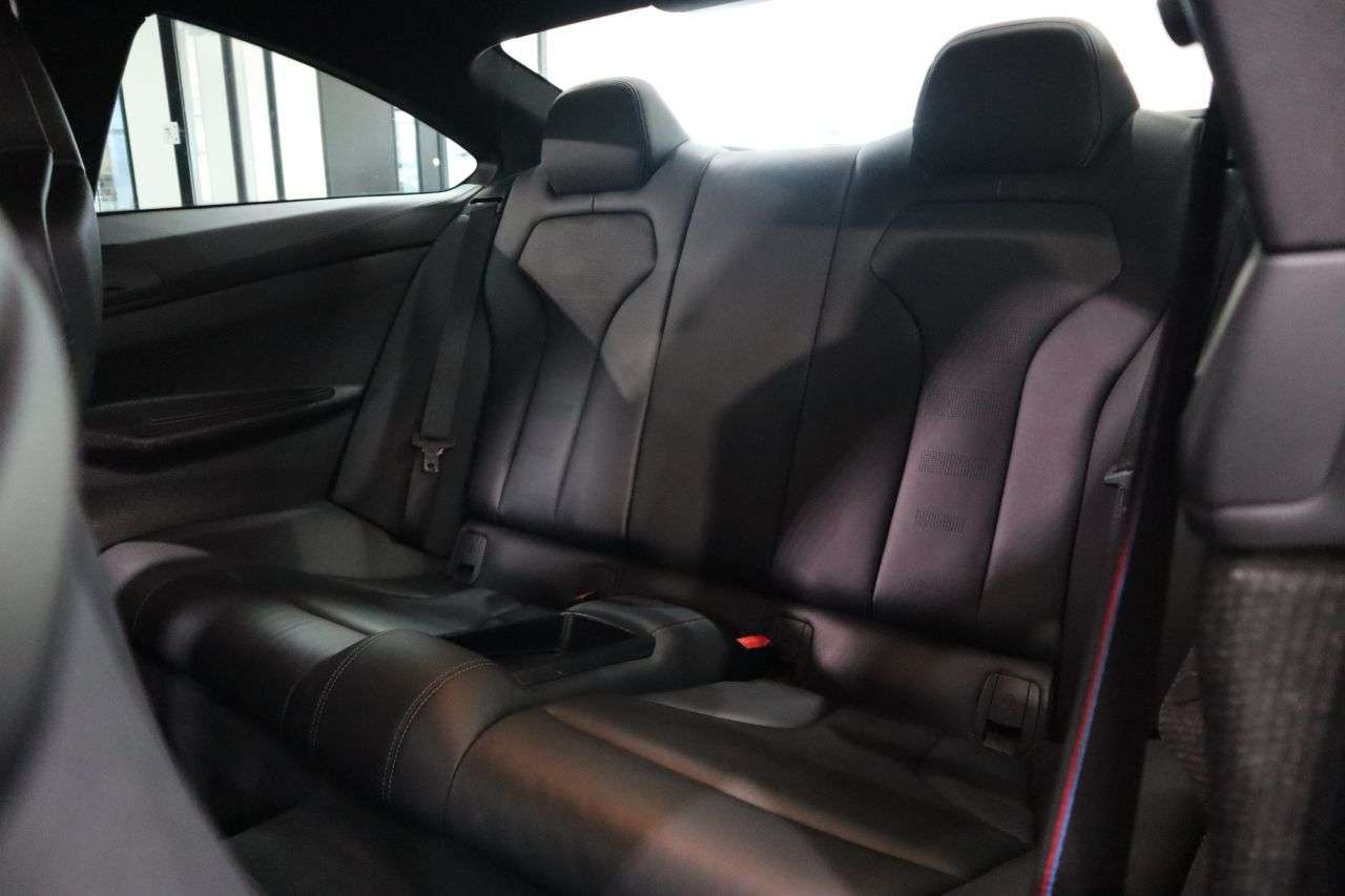 2018 BMW M4 2018 BMW M4