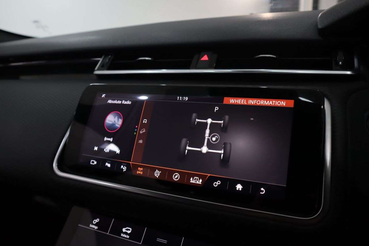 2019 LAND ROVER RANGE ROVER VELAR 2019 LAND ROVER RANGE ROVER VELAR