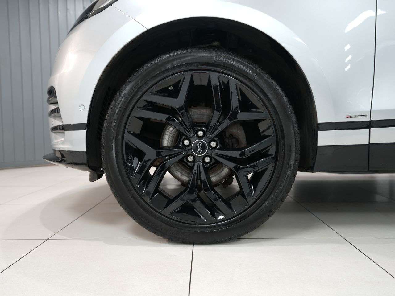 2019 LAND ROVER RANGE ROVER VELAR 2019 LAND ROVER RANGE ROVER VELAR