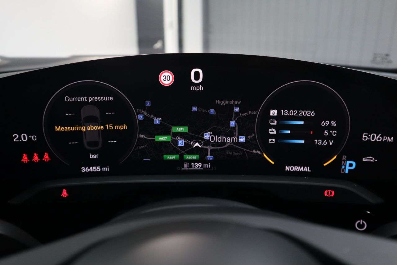 2022 PORSCHE TAYCAN 2022 PORSCHE TAYCAN