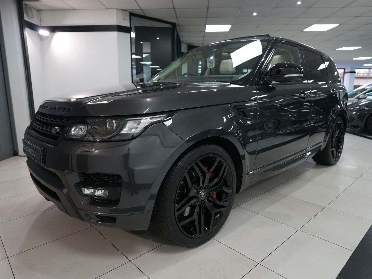 A 2017 LAND ROVER RANGE ROVER SPORT 3.0 SD V6 HSE Dynamic SUV 5dr Diesel Auto 4WD Euro 6 (s/s) (306 ps) 1 OWNER A 2017 LAND ROVER RANGE ROVER SPORT 3.0 SD V6 HSE Dynamic SUV 5dr Diesel Auto 4WD Euro 6 (s/s) (306 ps) 1 OWNER