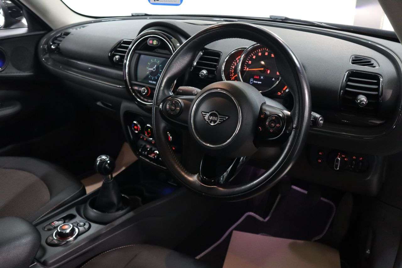 2020 MINI CLUBMAN 2020 MINI CLUBMAN