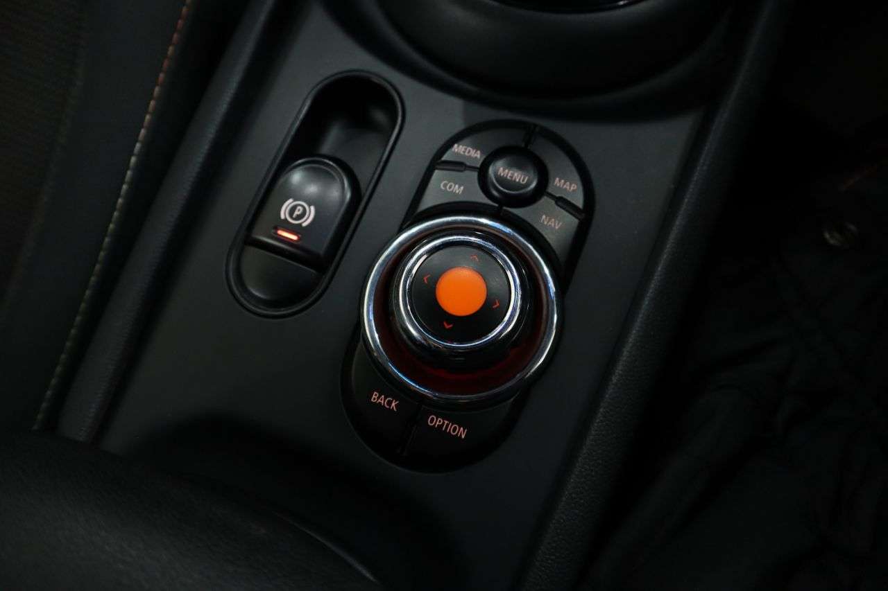 2020 MINI CLUBMAN 2020 MINI CLUBMAN