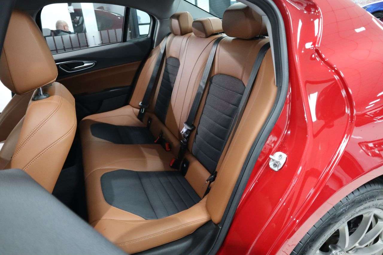 2018 ALFA ROMEO GIULIA 2018 ALFA ROMEO GIULIA