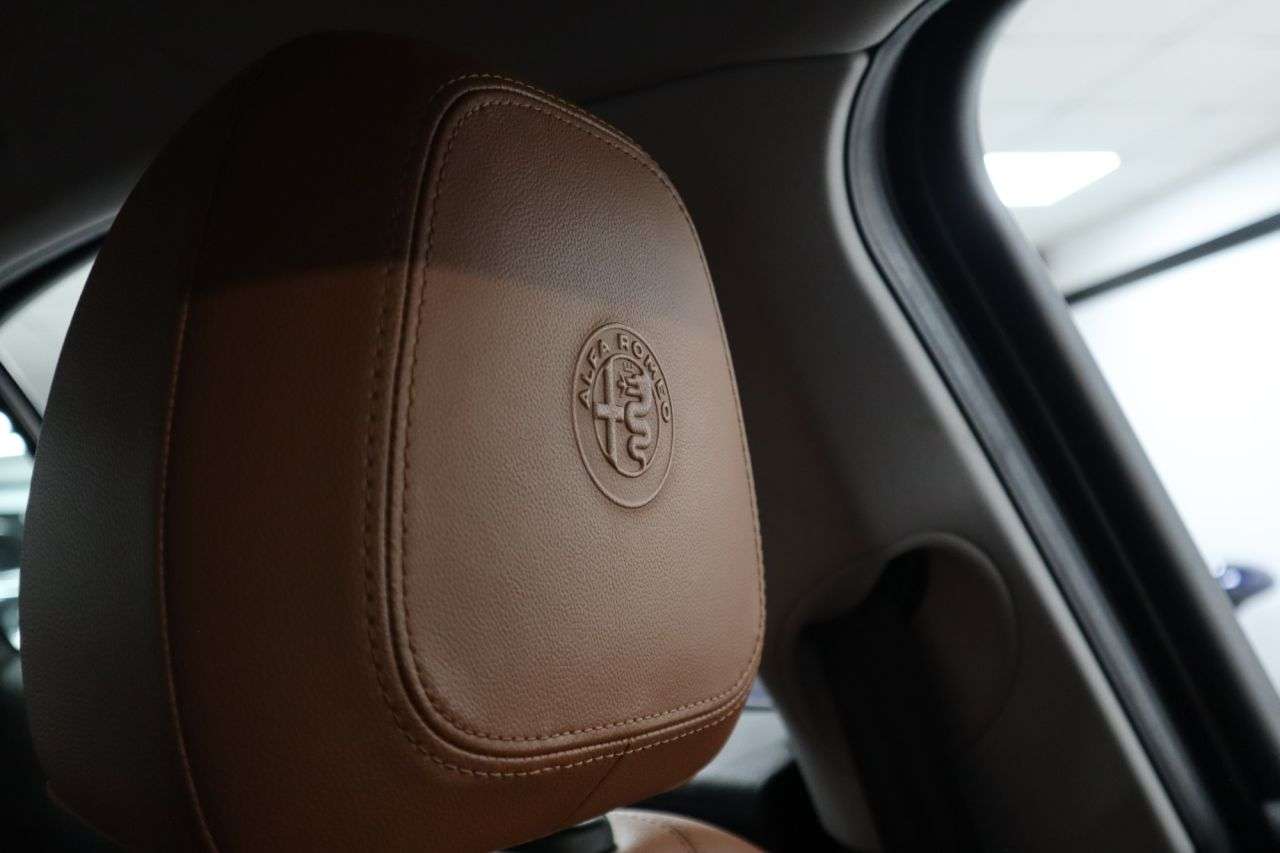 2018 ALFA ROMEO GIULIA 2018 ALFA ROMEO GIULIA