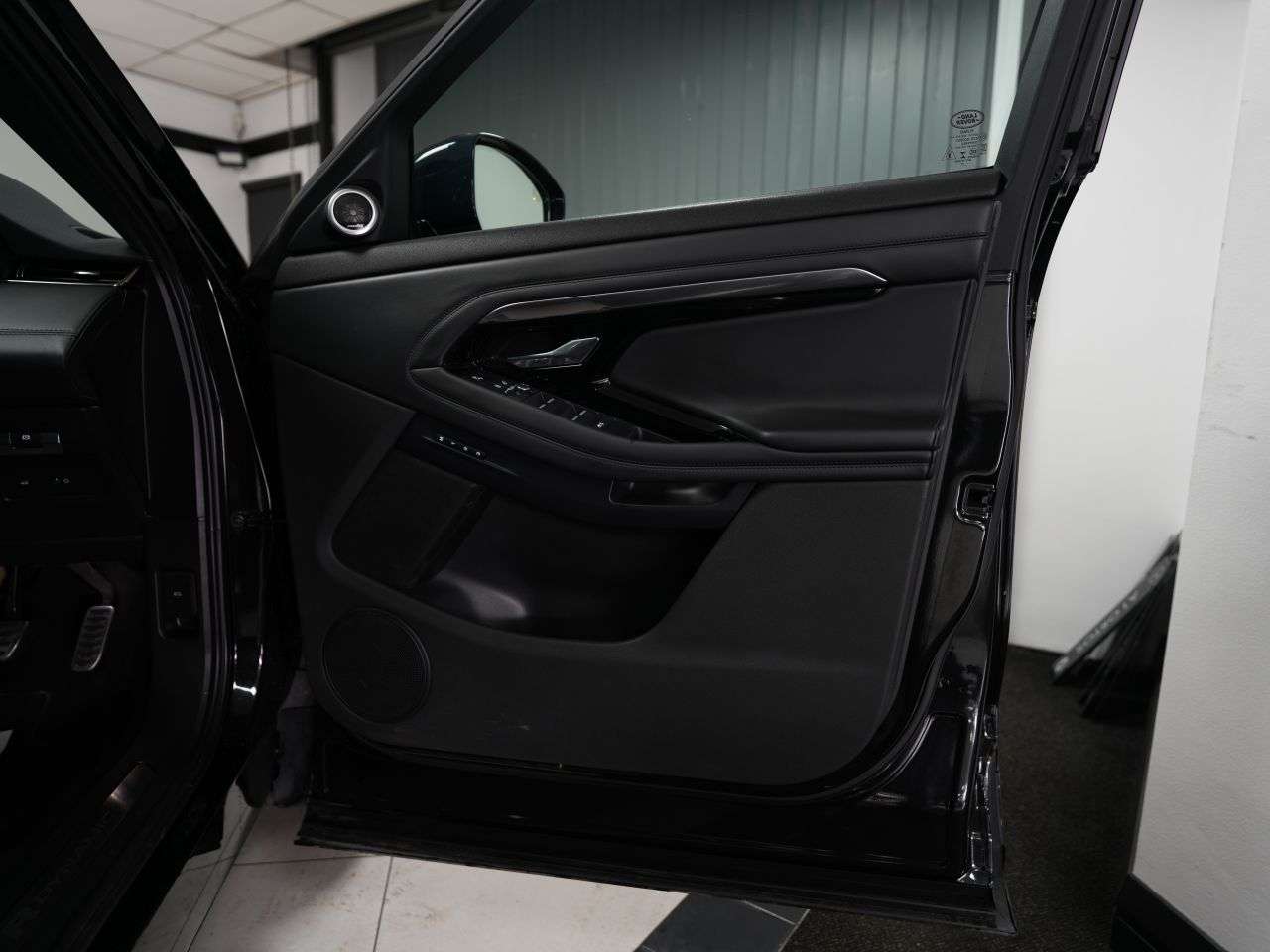 2019 LAND ROVER RANGE ROVER EVOQUE 2019 LAND ROVER RANGE ROVER EVOQUE