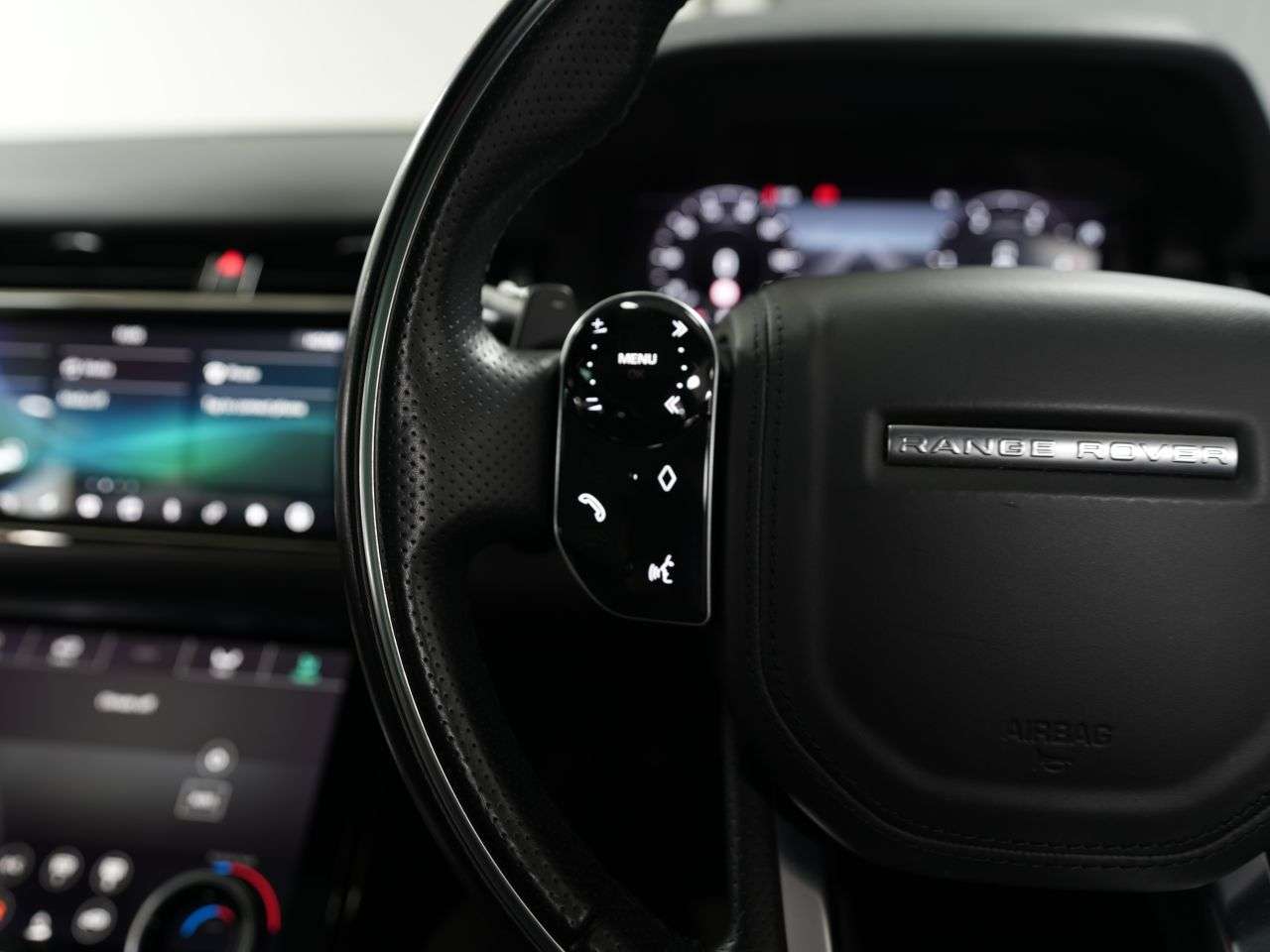 2019 LAND ROVER RANGE ROVER EVOQUE 2019 LAND ROVER RANGE ROVER EVOQUE