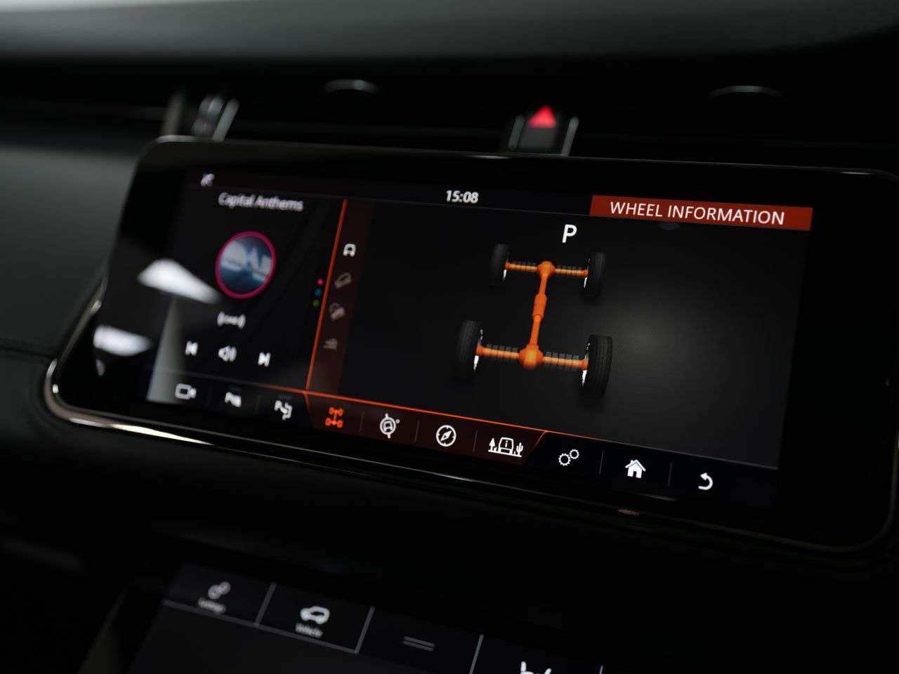 2019 LAND ROVER RANGE ROVER EVOQUE 2019 LAND ROVER RANGE ROVER EVOQUE