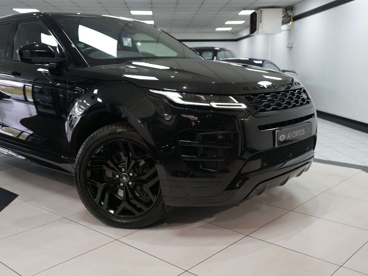 2019 LAND ROVER RANGE ROVER EVOQUE 2019 LAND ROVER RANGE ROVER EVOQUE