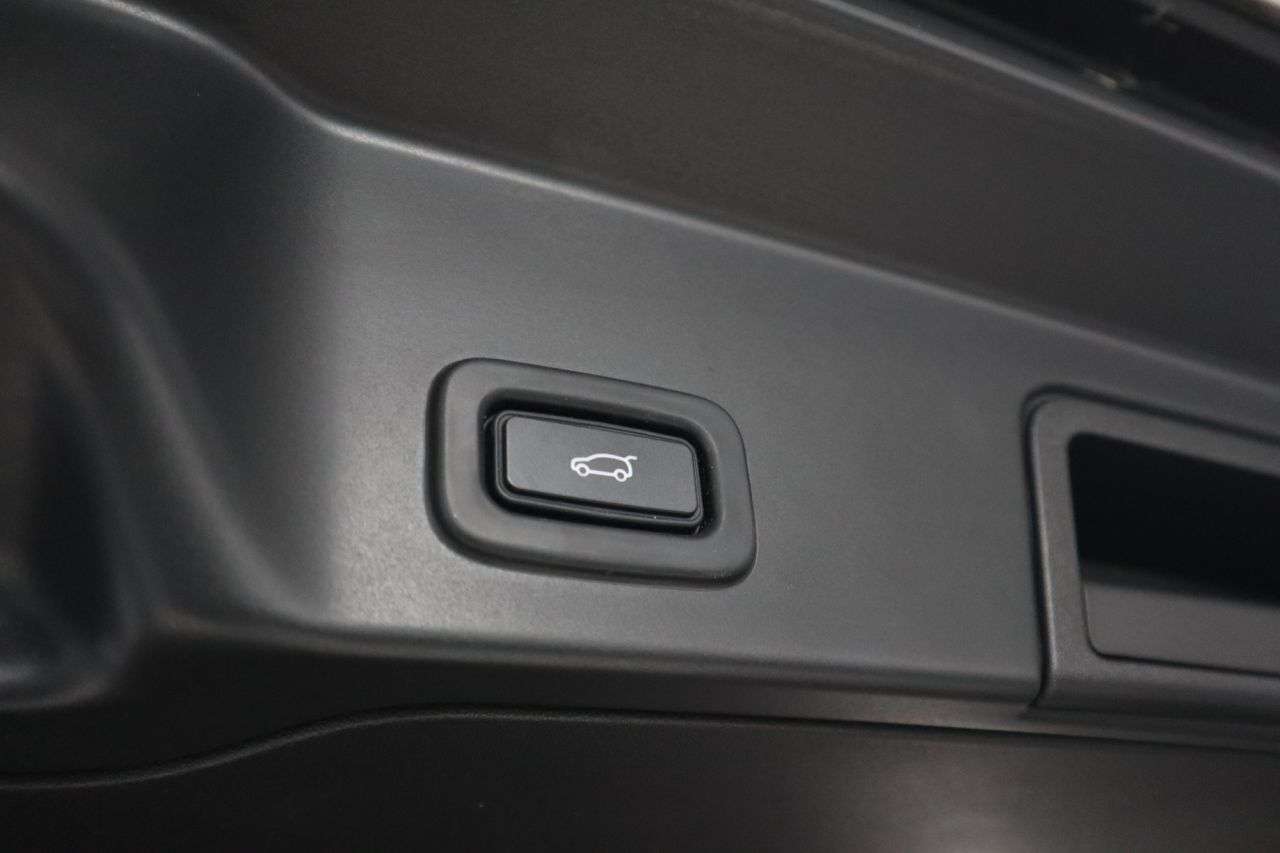 2020 LAND ROVER RANGE ROVER EVOQUE 2020 LAND ROVER RANGE ROVER EVOQUE