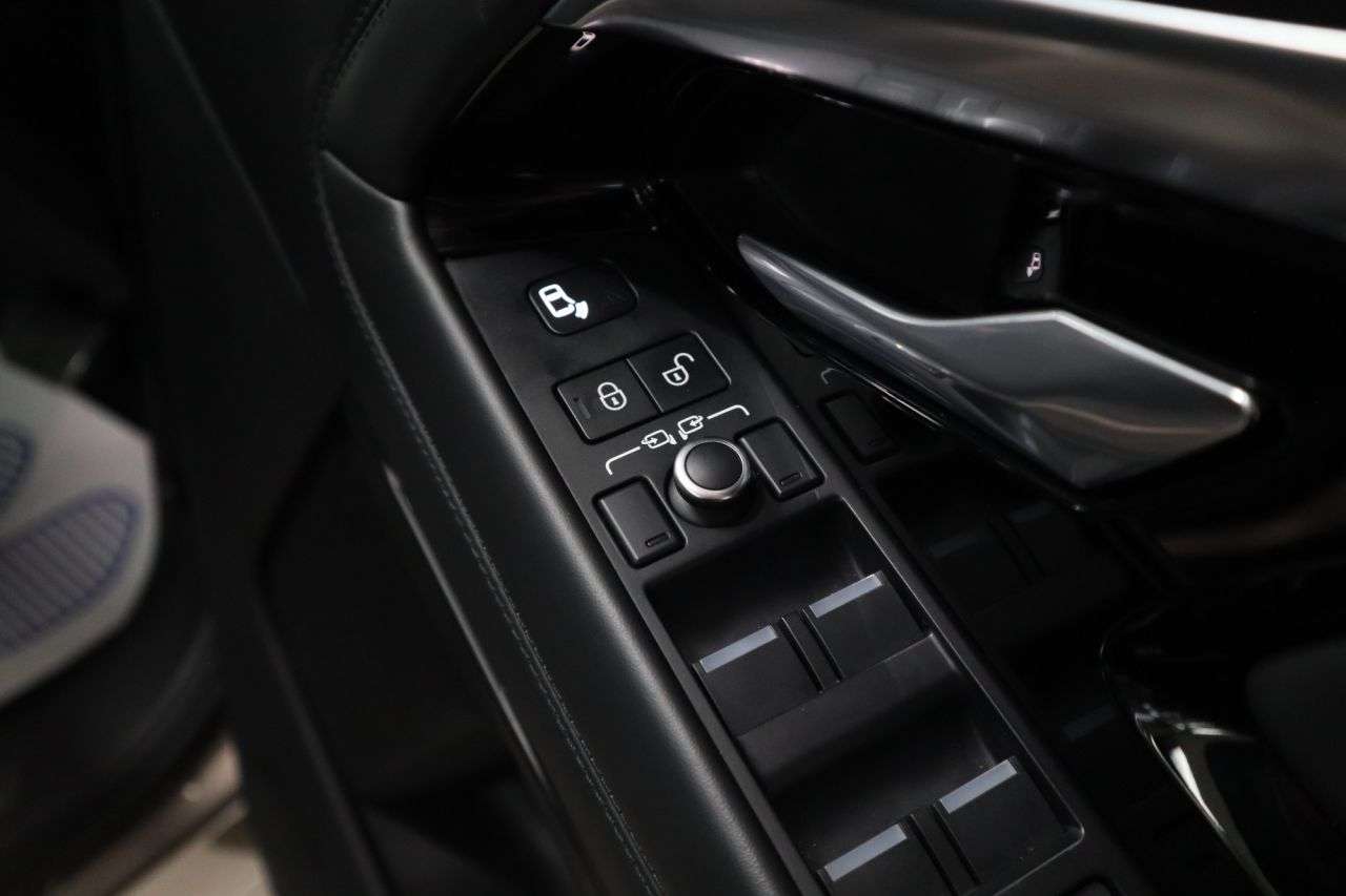 2020 LAND ROVER RANGE ROVER EVOQUE 2020 LAND ROVER RANGE ROVER EVOQUE