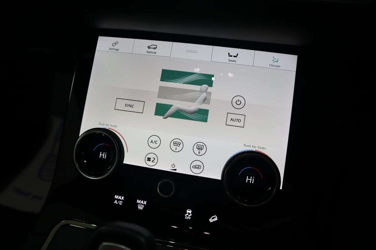 2020 LAND ROVER RANGE ROVER EVOQUE 2020 LAND ROVER RANGE ROVER EVOQUE