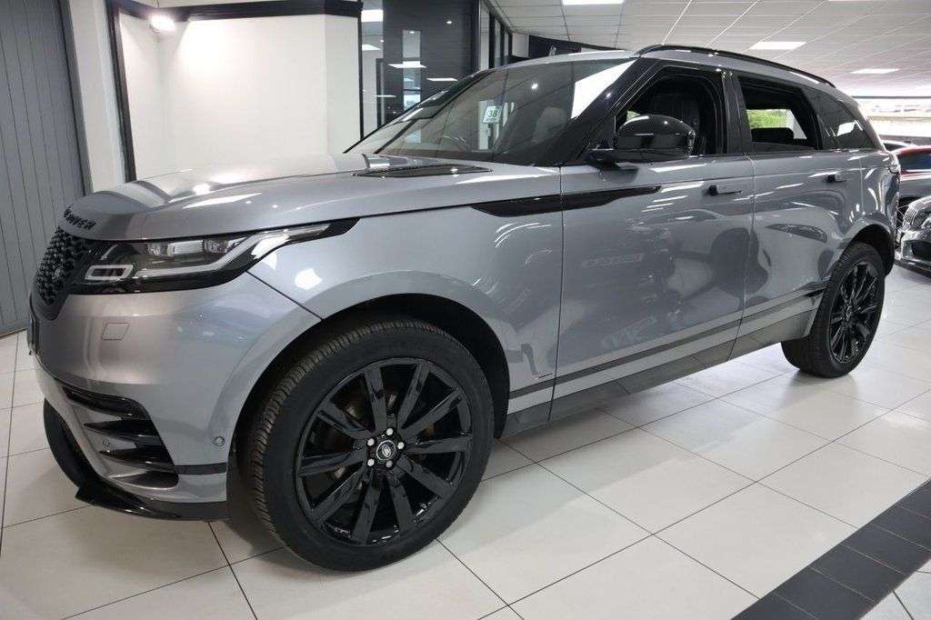 A 2020 LAND ROVER RANGE ROVER VELAR 2.0 D180 R-Dynamic SE SUV 5dr Diesel Auto 4WD Euro 6 (s/s) (180 ps) 1 FORME A 2020 LAND ROVER RANGE ROVER VELAR 2.0 D180 R-Dynamic SE SUV 5dr Diesel Auto 4WD Euro 6 (s/s) (180 ps) 1 FORME
