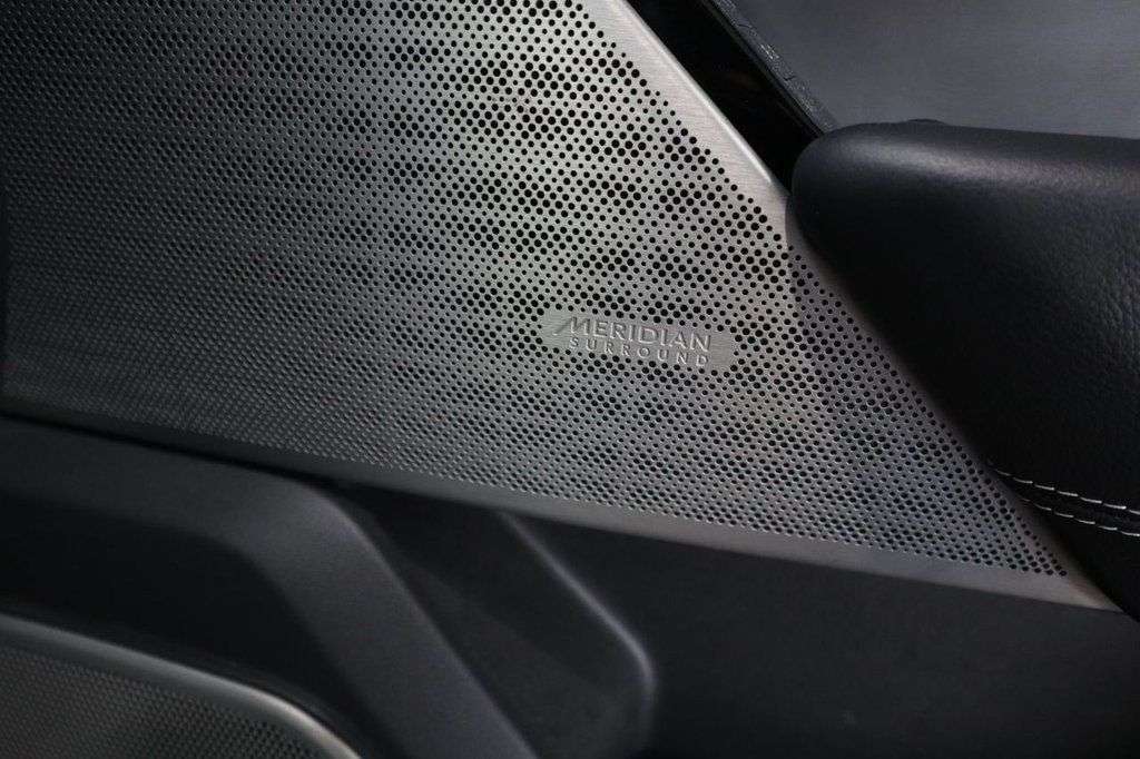 2020 LAND ROVER RANGE ROVER VELAR 2020 LAND ROVER RANGE ROVER VELAR