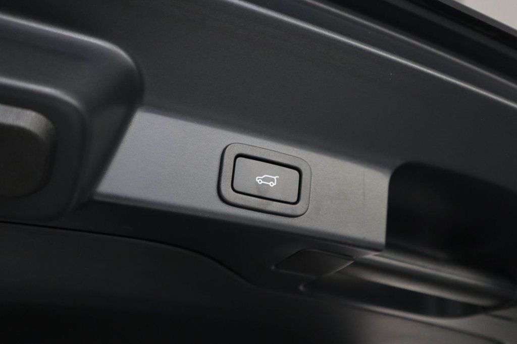 2021 JAGUAR F-PACE 2021 JAGUAR F-PACE