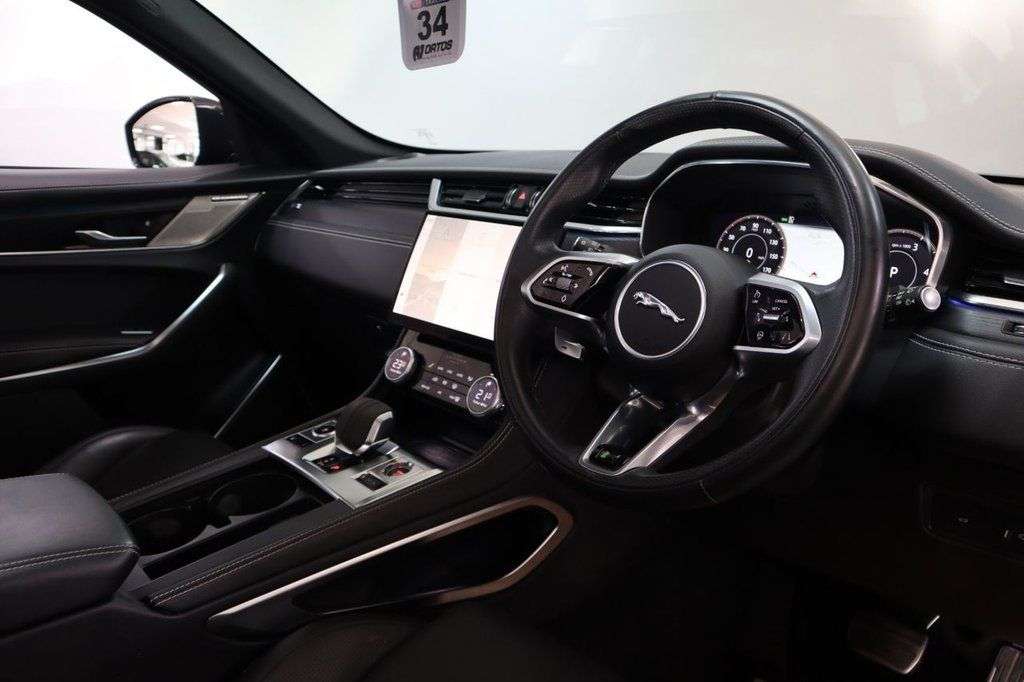 2021 JAGUAR F-PACE 2021 JAGUAR F-PACE