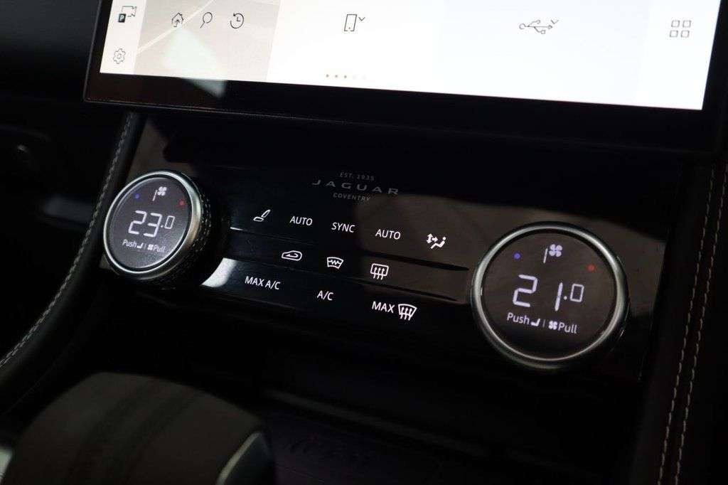 2021 JAGUAR F-PACE 2021 JAGUAR F-PACE