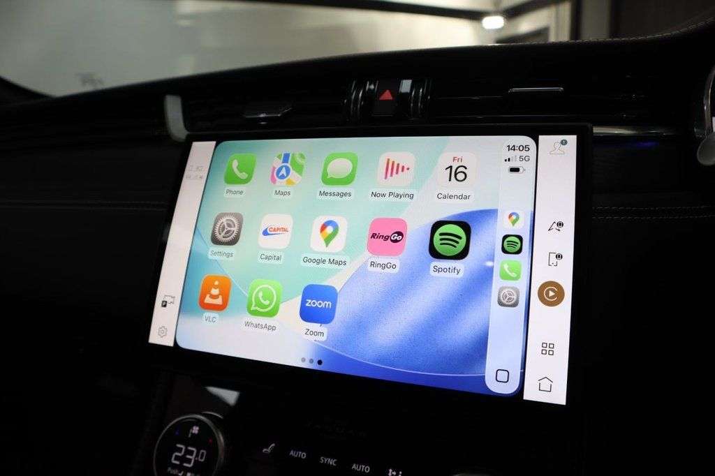 2021 JAGUAR F-PACE 2021 JAGUAR F-PACE