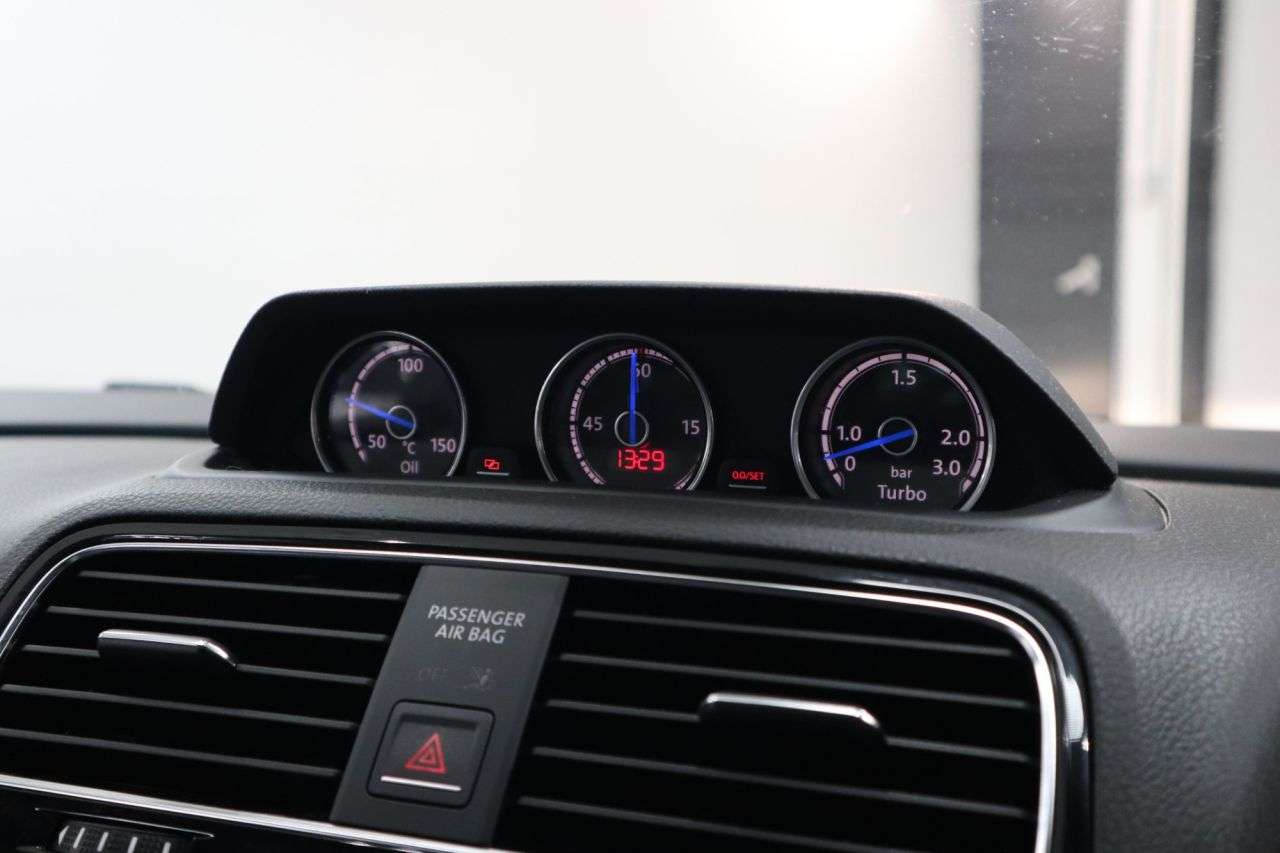 2015 VOLKSWAGEN SCIROCCO 2015 VOLKSWAGEN SCIROCCO