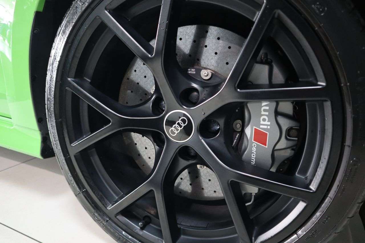 A 2022 AUDI RS3 2.5 TFSI Carbon Black Saloon 4dr Petrol S Tronic quattro Euro 6 (s/s) (400 A 2022 AUDI RS3 2.5 TFSI Carbon Black Saloon 4dr Petrol S Tronic quattro Euro 6 (s/s) (400