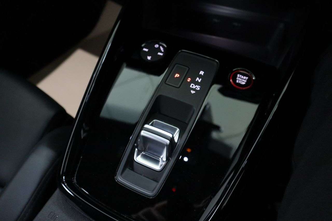 2022 AUDI RS3 2022 AUDI RS3