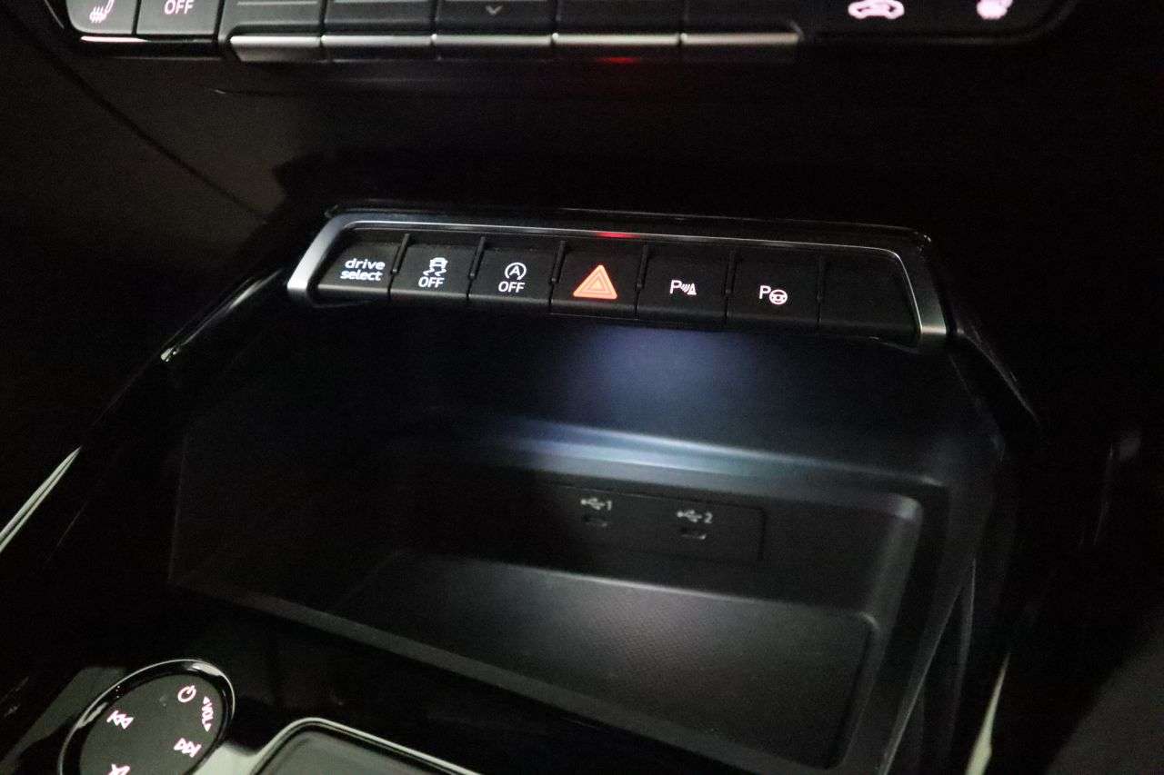 2022 AUDI RS3 2022 AUDI RS3