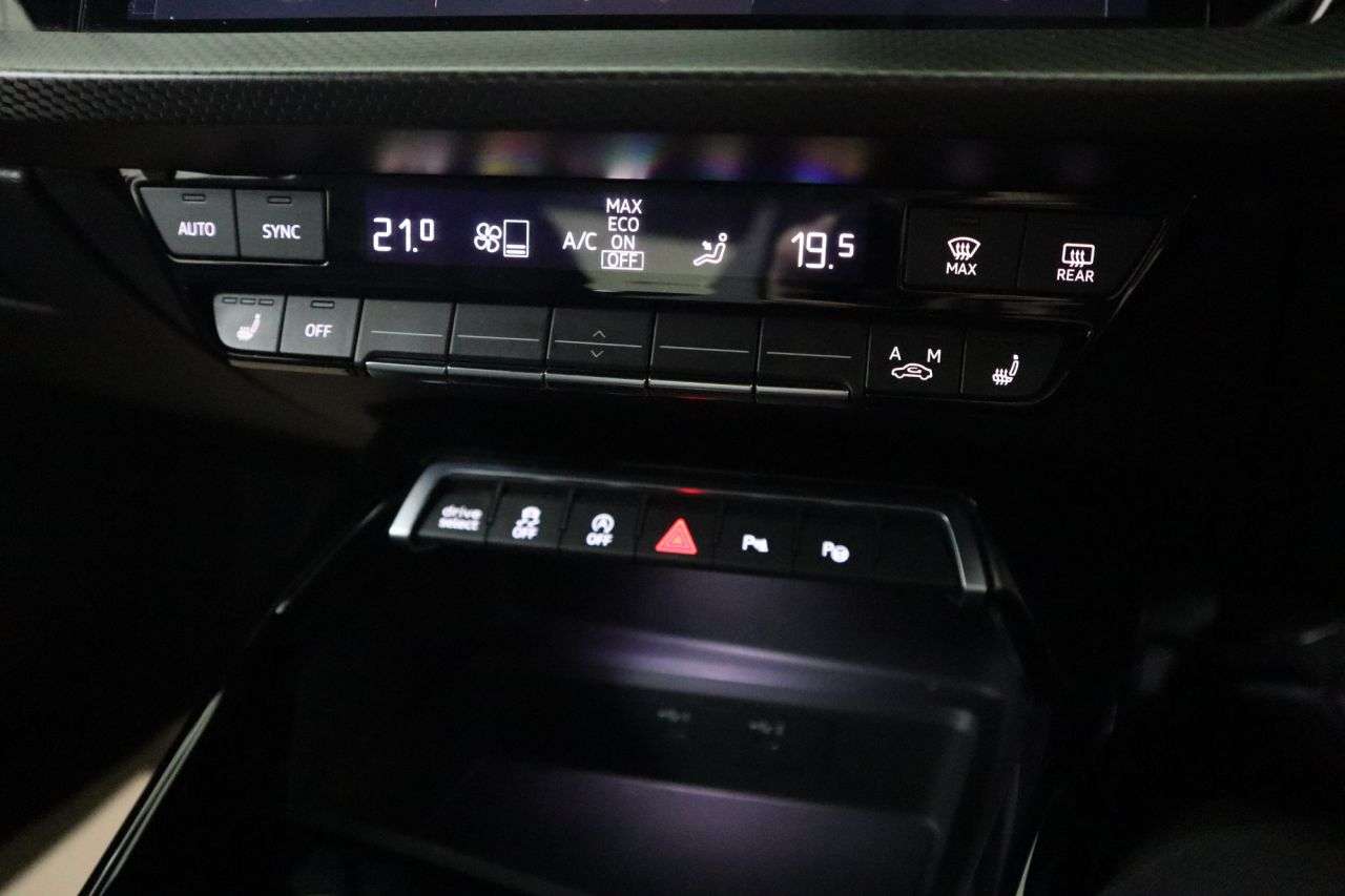 2022 AUDI RS3 2022 AUDI RS3