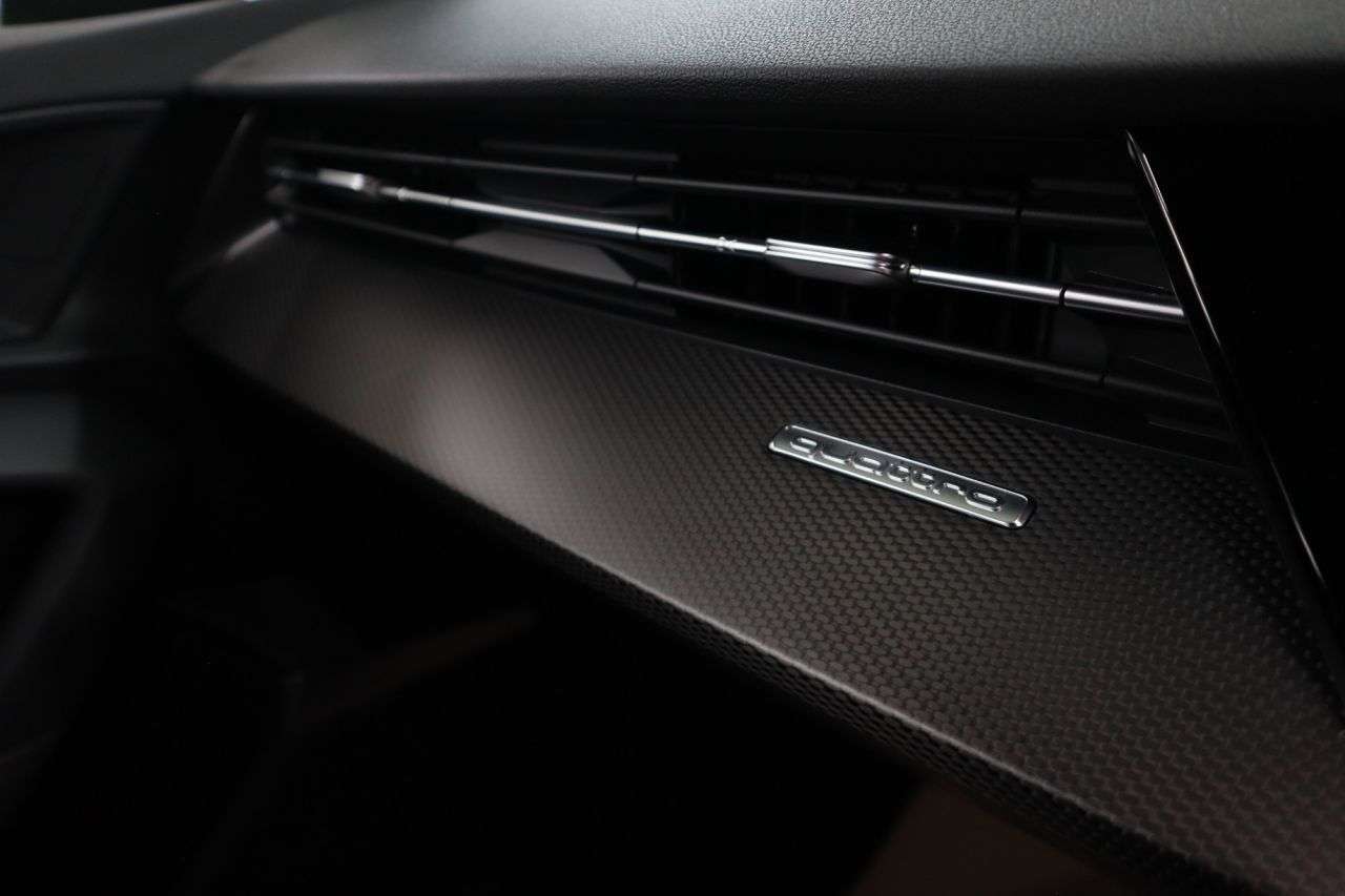 2022 AUDI RS3 2022 AUDI RS3