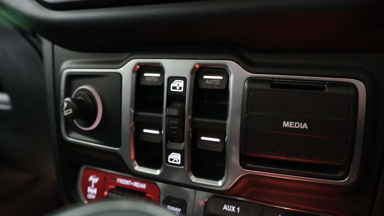 2019 JEEP WRANGLER 2019 JEEP WRANGLER