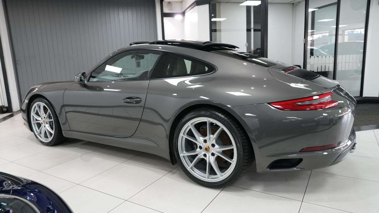2017 PORSCHE 911 2017 PORSCHE 911