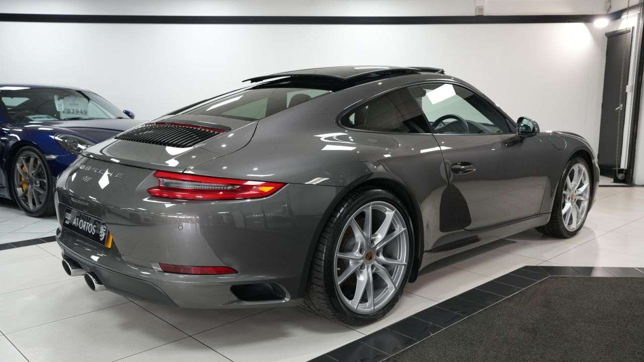 2017 PORSCHE 911 2017 PORSCHE 911