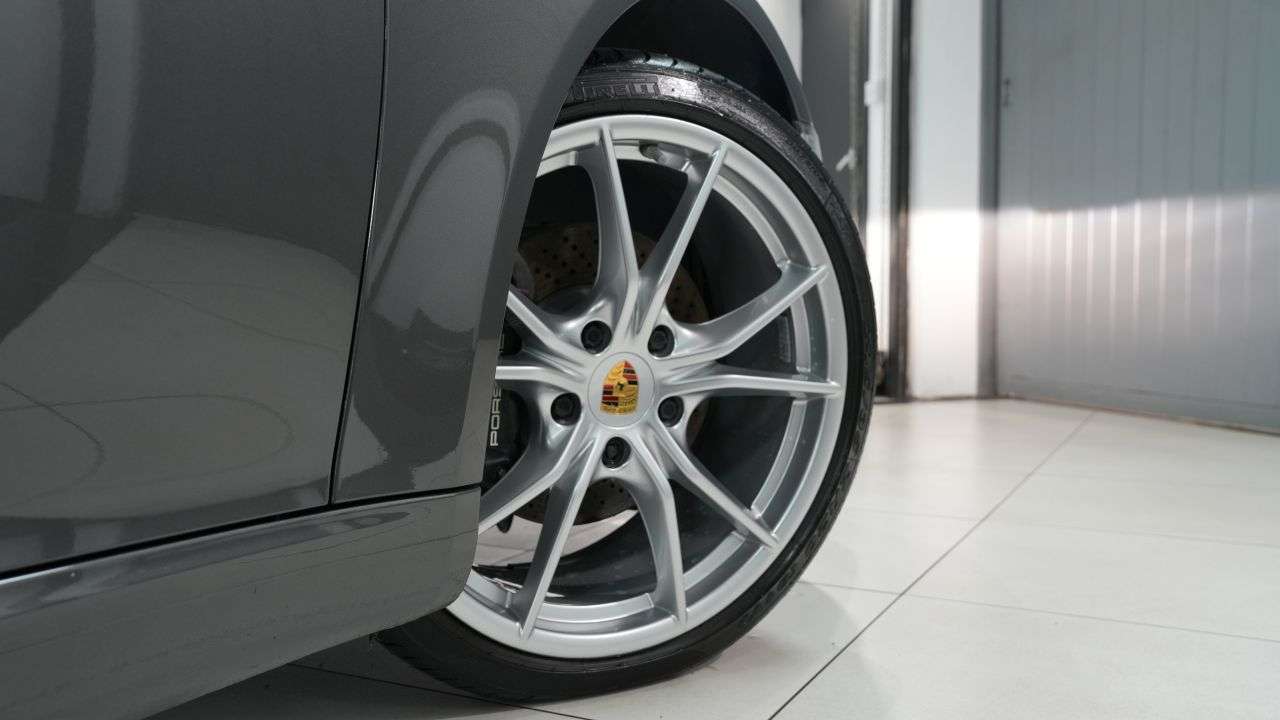 2017 PORSCHE 911 2017 PORSCHE 911