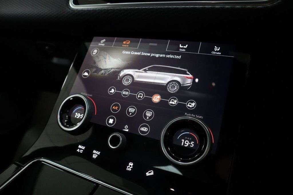 2020 LAND ROVER RANGE ROVER VELAR 2020 LAND ROVER RANGE ROVER VELAR